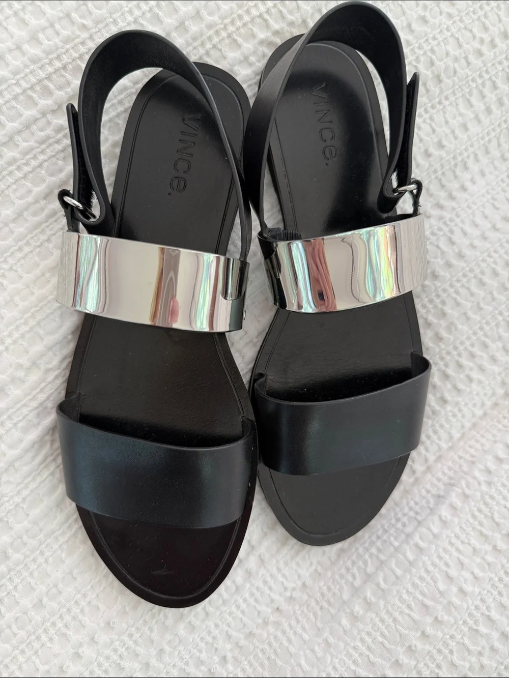 VINCE “Ciara” Black Leather & Silver Metal Plaque Sandals Size 8.5